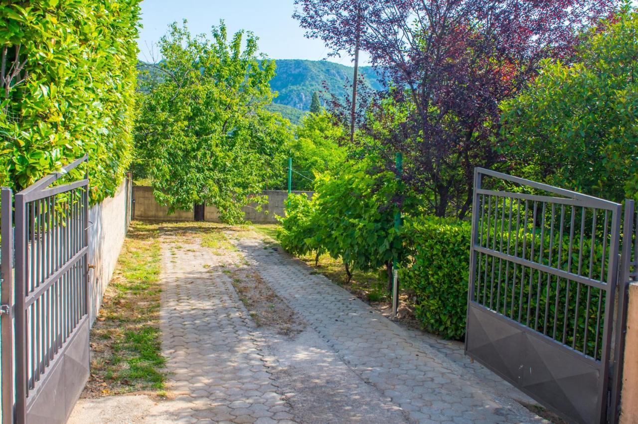 Holiday Home Narona Mostar Exterior foto